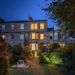 Photo 21- click for photo gallery